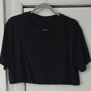 Lululemon All Yours Crop Tee In Black Sz.8